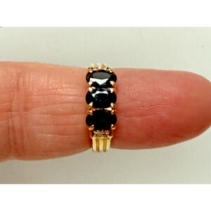 Vintage Town & Country 14K Plumb Gold Sapphire 3 Stone Ring Diamonds Size 5